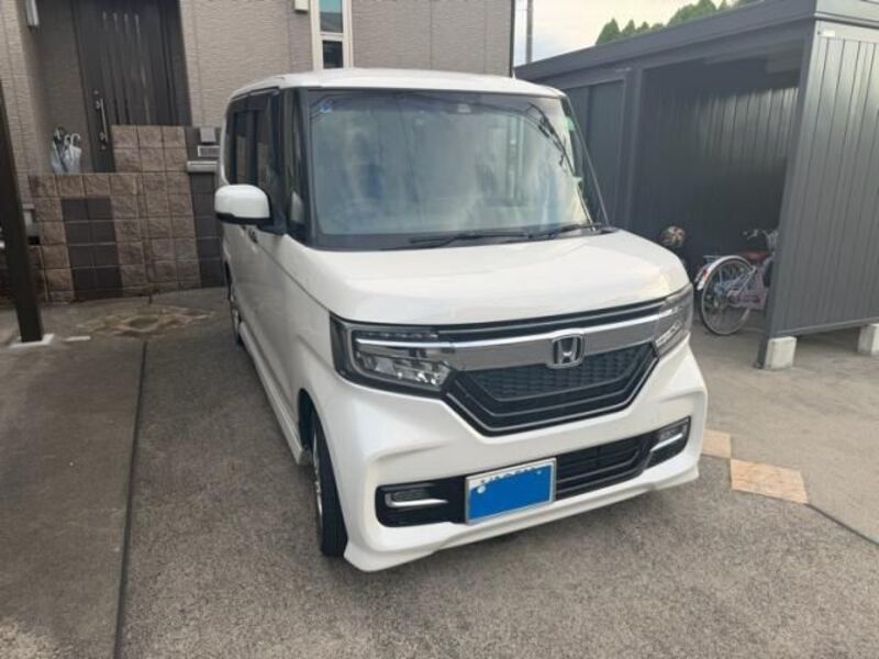 HONDA N BOX CUSTOM