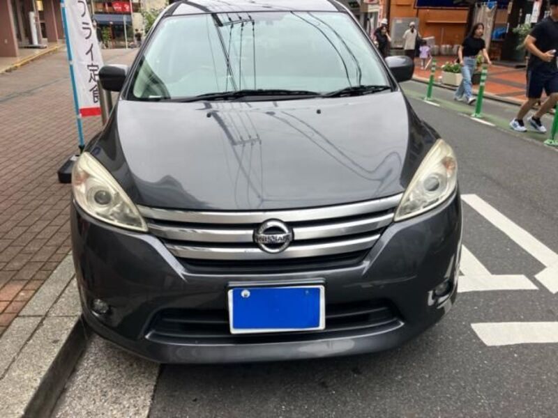 NISSAN LAFESTA