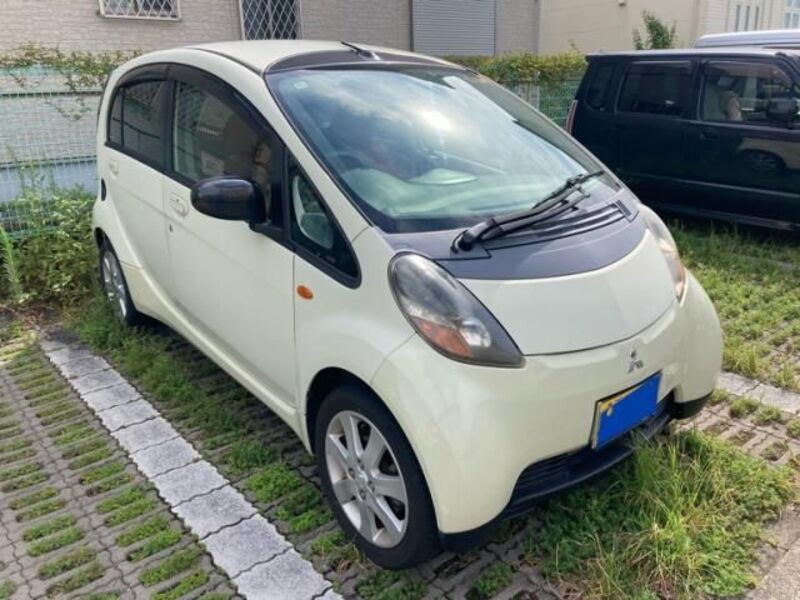 MITSUBISHI I