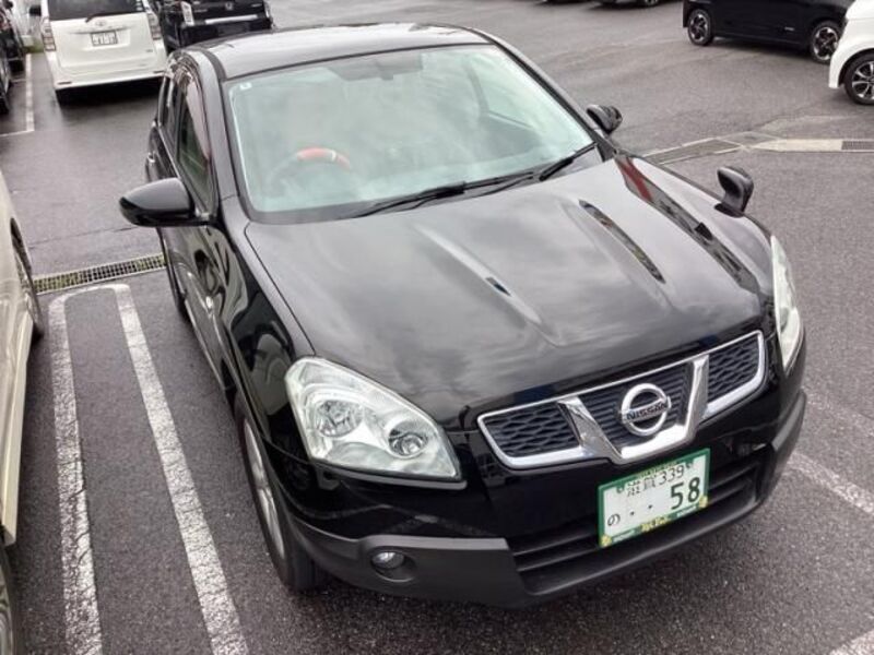 NISSAN DUALIS