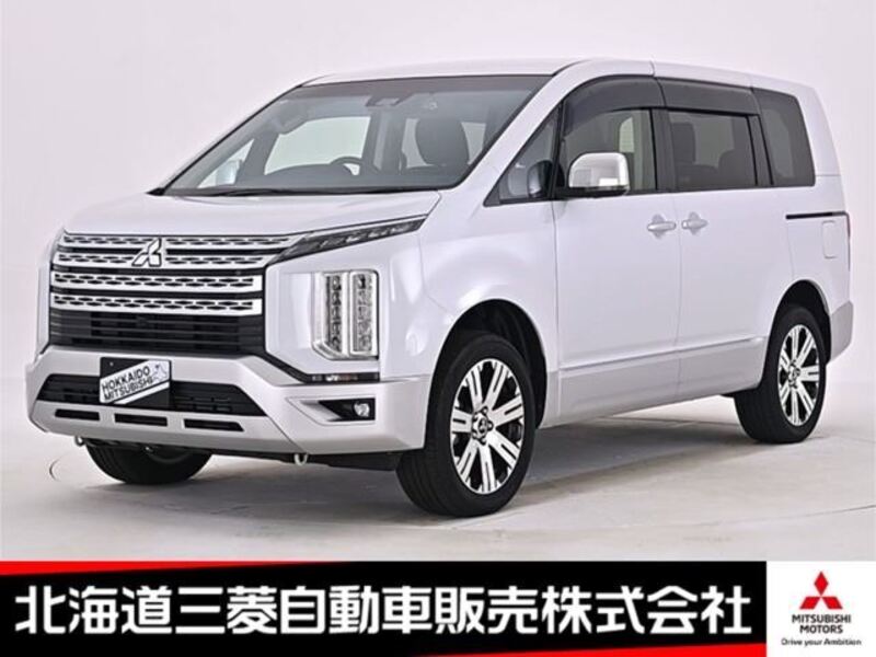 MITSUBISHI DELICA D5