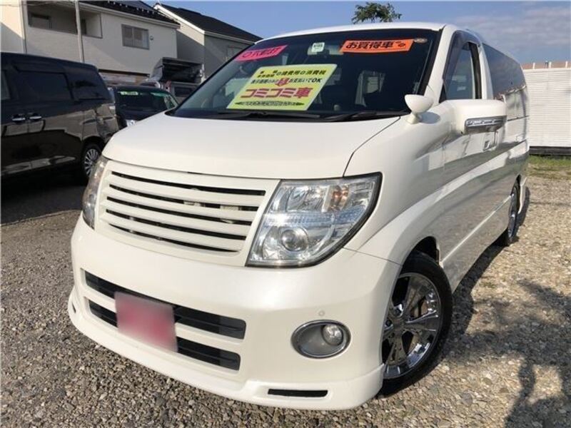 NISSAN ELGRAND