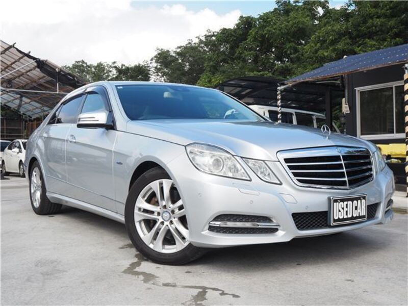 MERCEDES-BENZ E-CLASS