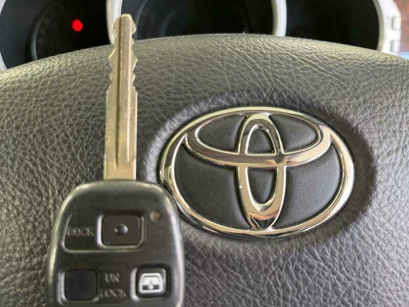 HILUX SURF