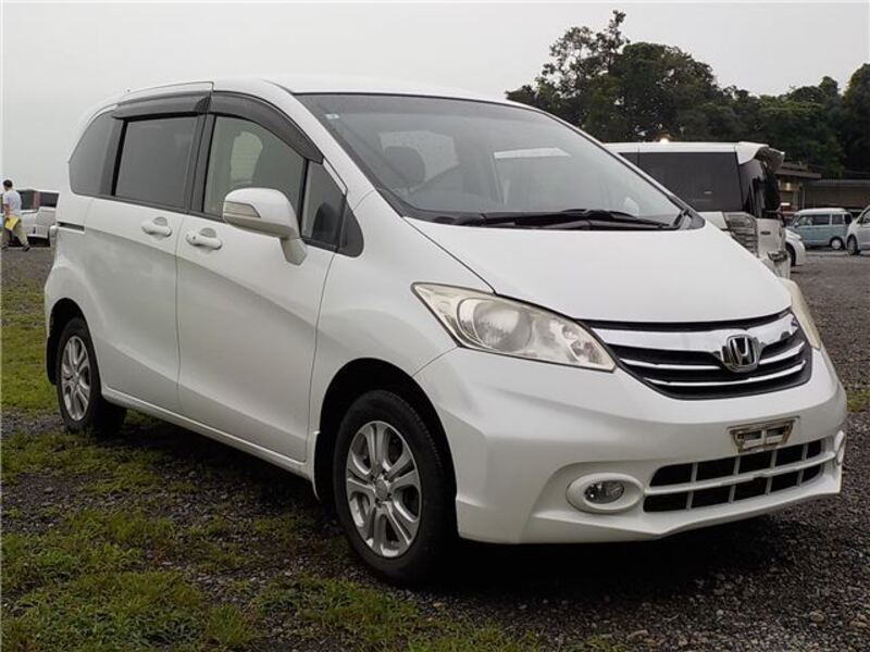 HONDA FREED