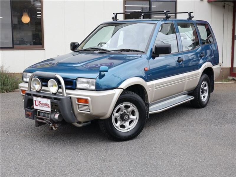 NISSAN MISTRAL