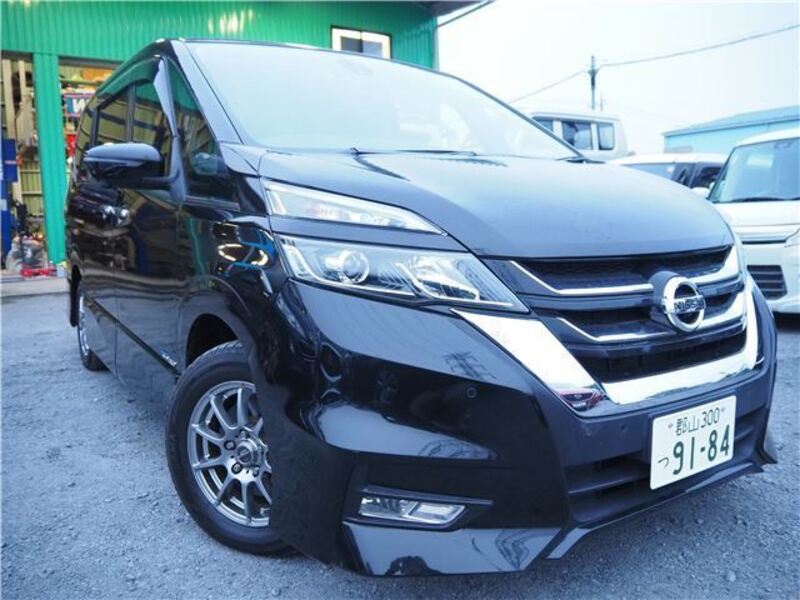 NISSAN SERENA