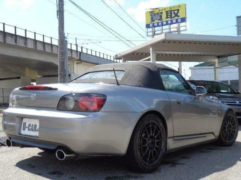 S2000