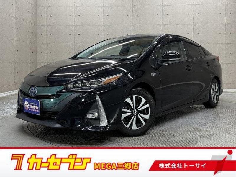 TOYOTA PRIUS PHV