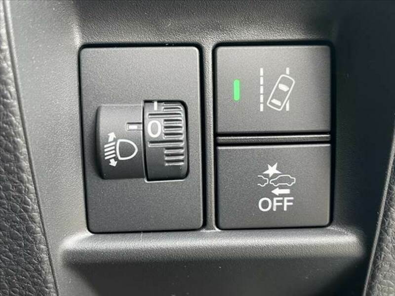 N-VAN