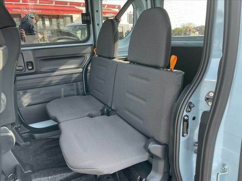 N-VAN