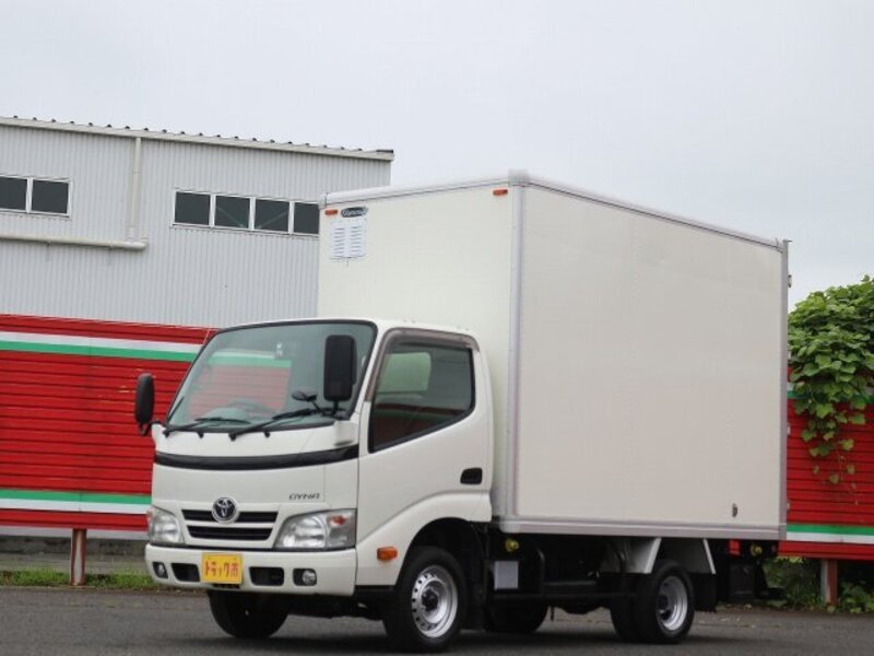 TOYOTA DYNA