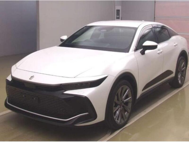 TOYOTA CROWN CROSSOVER