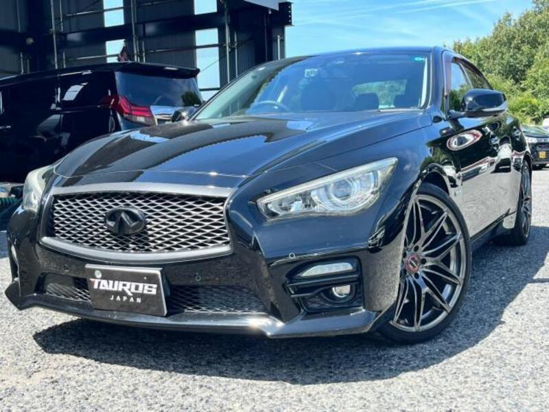 NISSAN SKYLINE