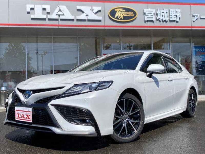 TOYOTA CAMRY