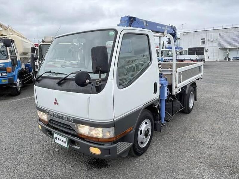 MITSUBISHI CANTER