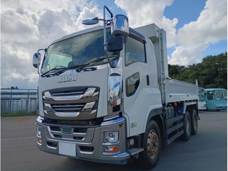 ISUZU GIGA