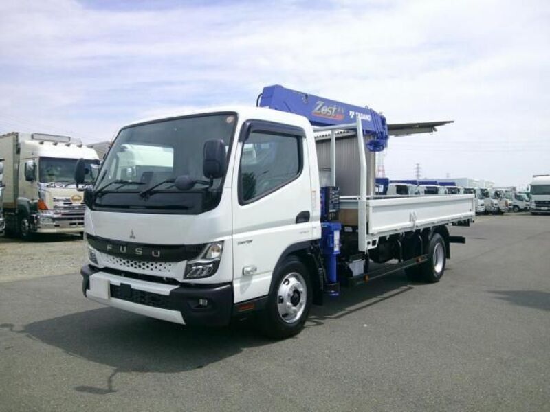 MITSUBISHI CANTER