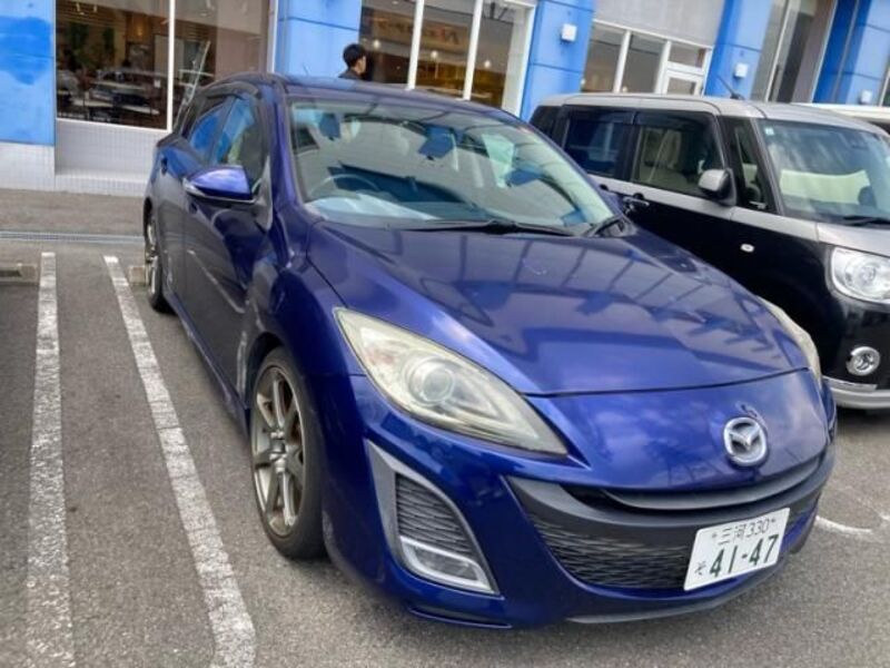 MAZDA AXELA SPORTS