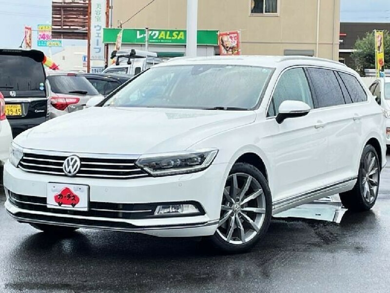 VOLKSWAGEN　PASSAT