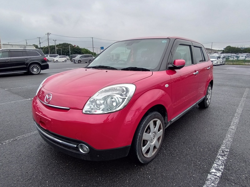 MAZDA VERISA