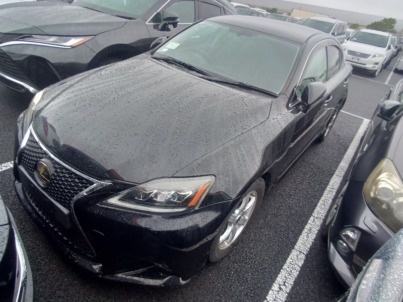 LEXUS IS