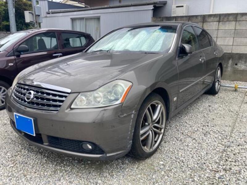 NISSAN FUGA