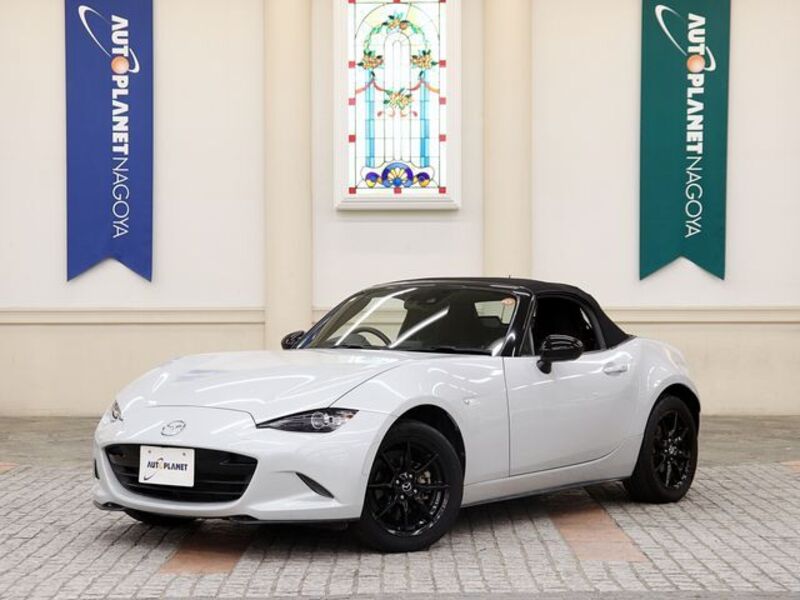 MAZDA ROADSTER