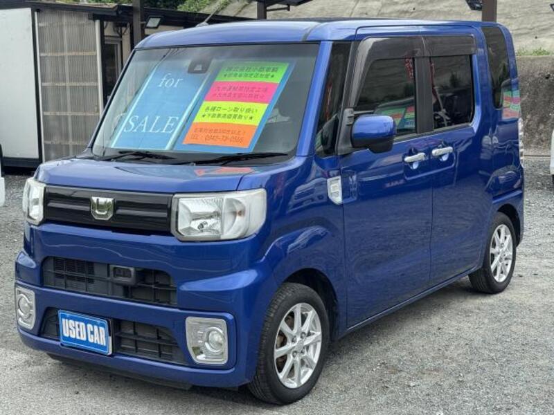 DAIHATSU WAKE