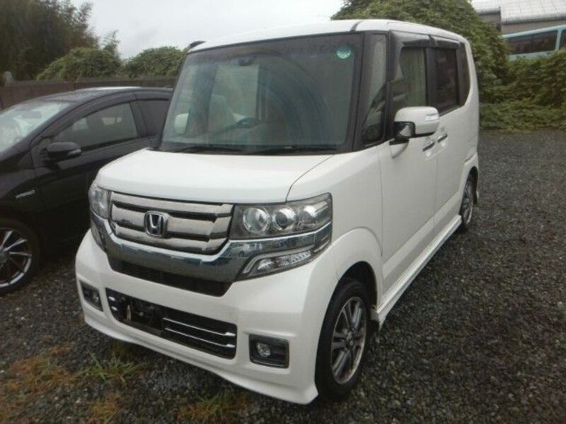 HONDA N BOX CUSTOM