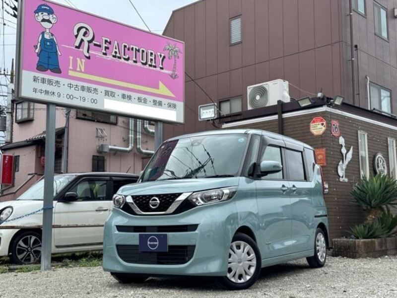 NISSAN ROOX