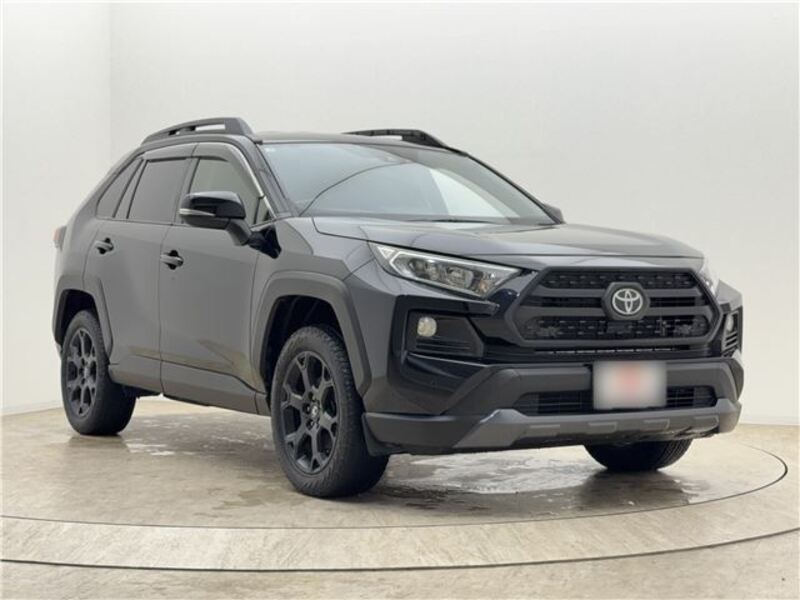 TOYOTA RAV4