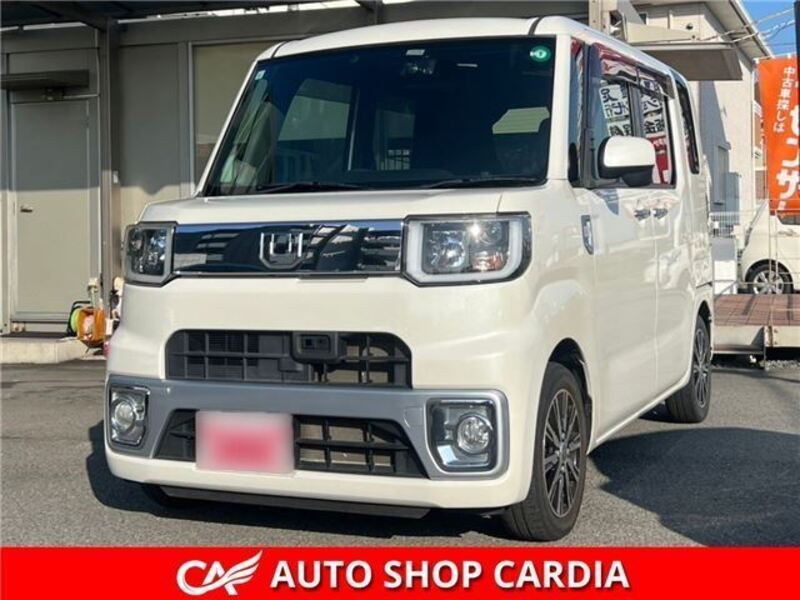 DAIHATSU WAKE