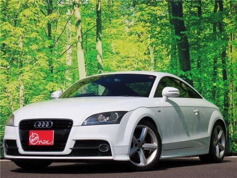 AUDI TT