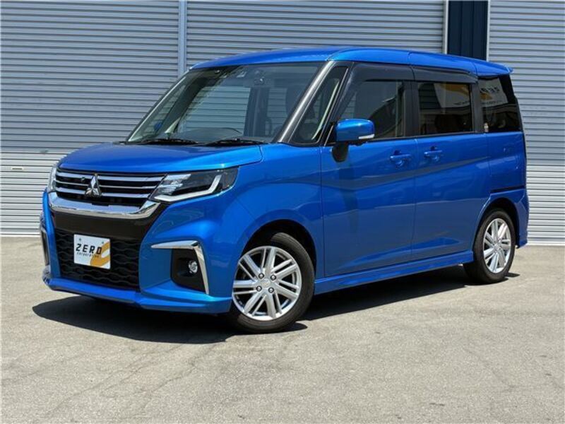 MITSUBISHI DELICA D2