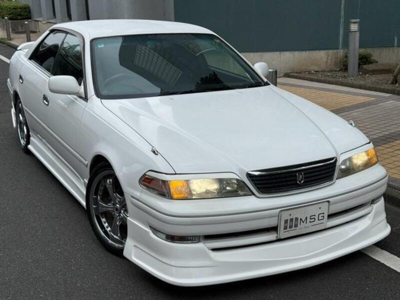 TOYOTA MARK II