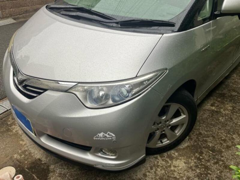 TOYOTA ESTIMA HYBRID