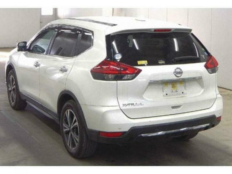 X-TRAIL-4