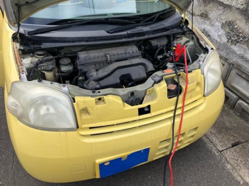 DAIHATSU ESSE