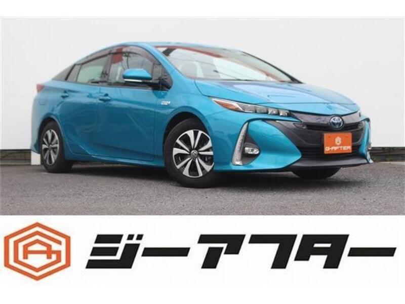 TOYOTA PRIUS PHV