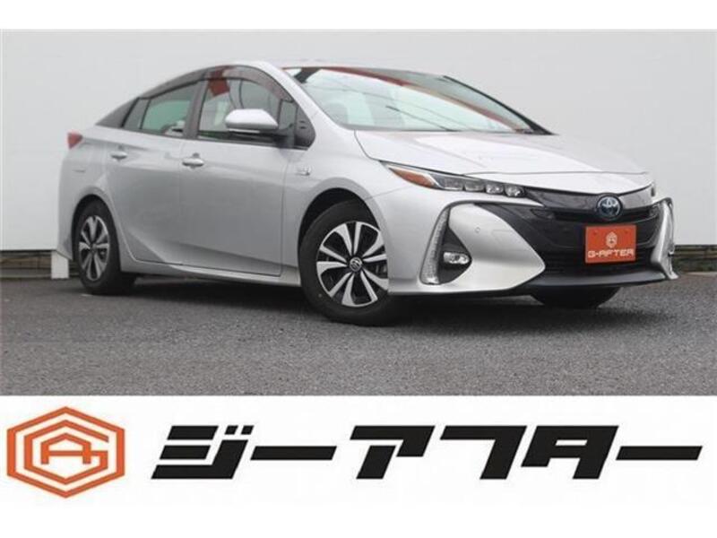 TOYOTA PRIUS PHV