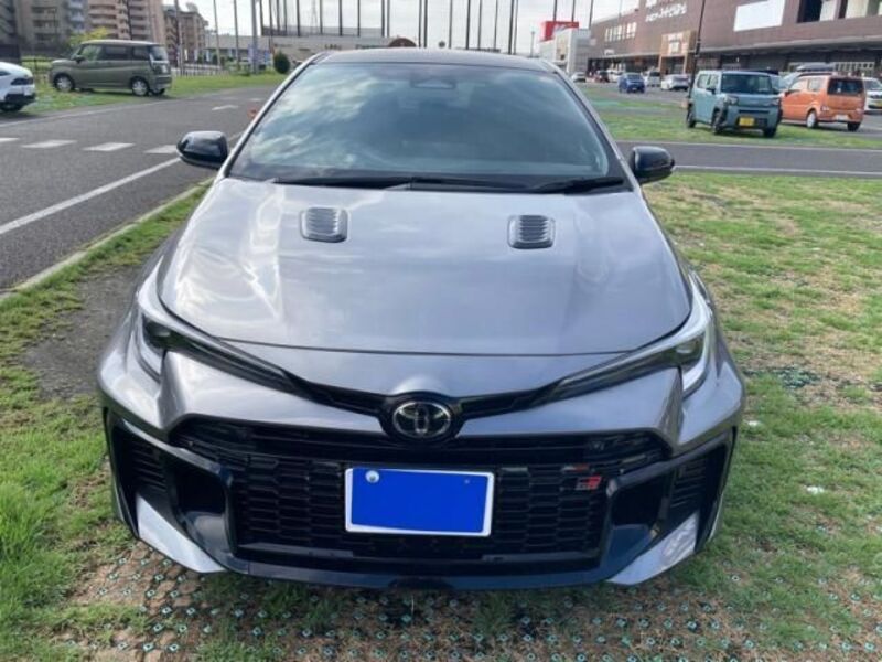 TOYOTA GR COROLLA
