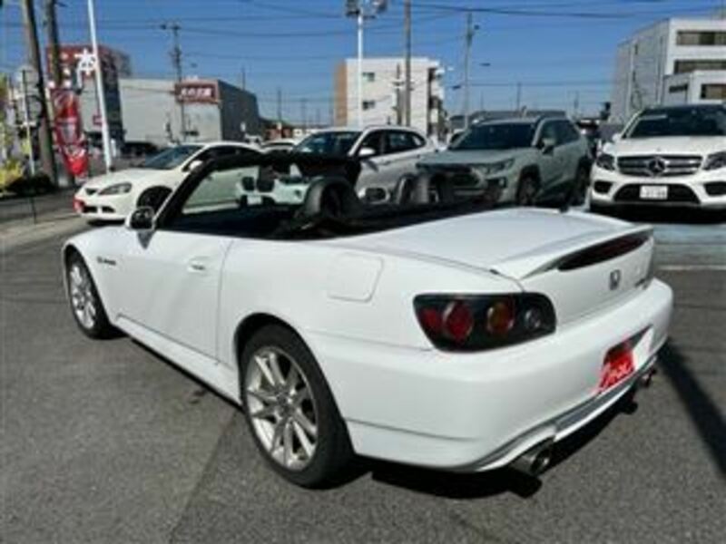 S2000