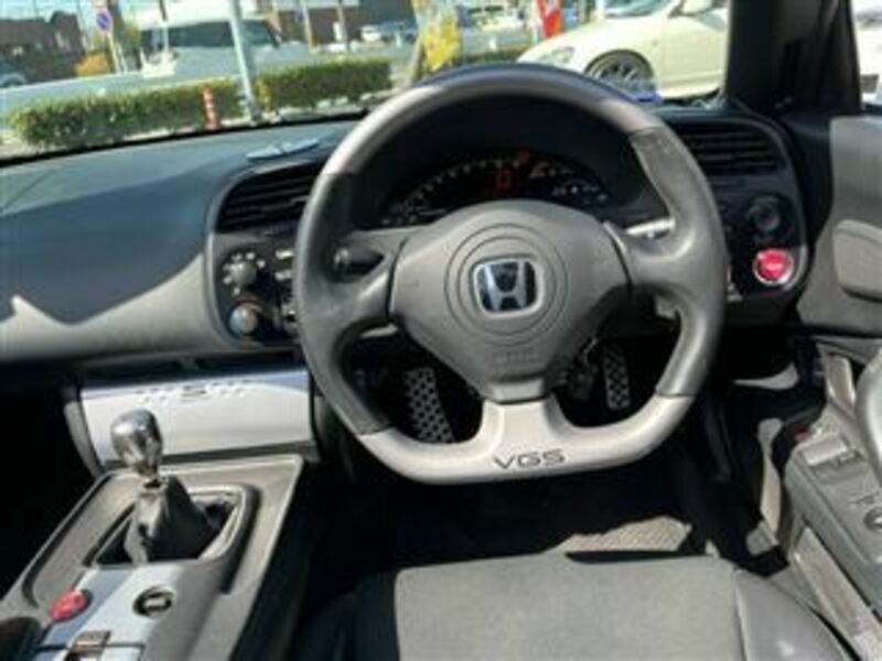 S2000