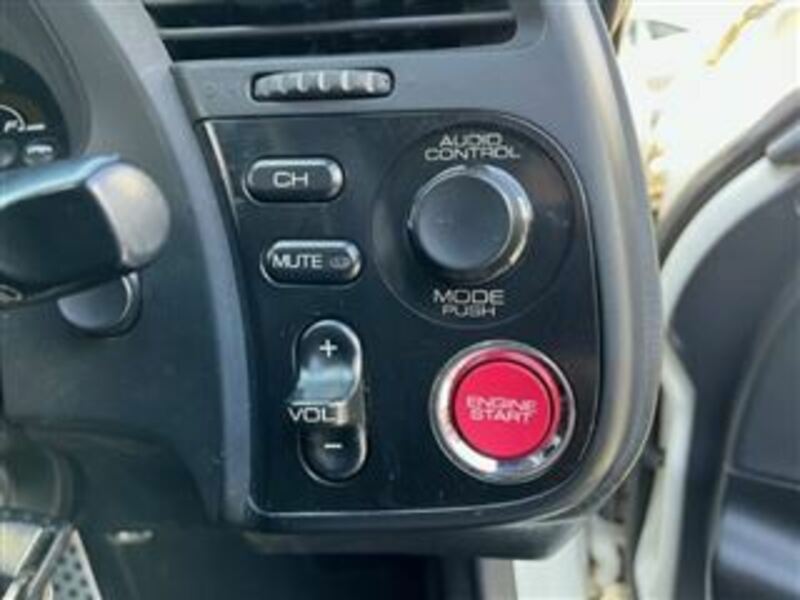 S2000
