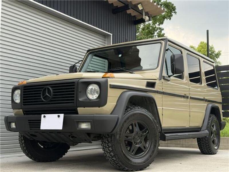 MERCEDES-BENZ G-CLASS