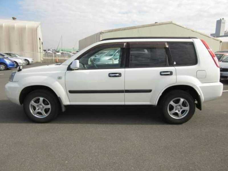 Used 2005 Nissan X Trail Nt30 Sbi Motor Japan