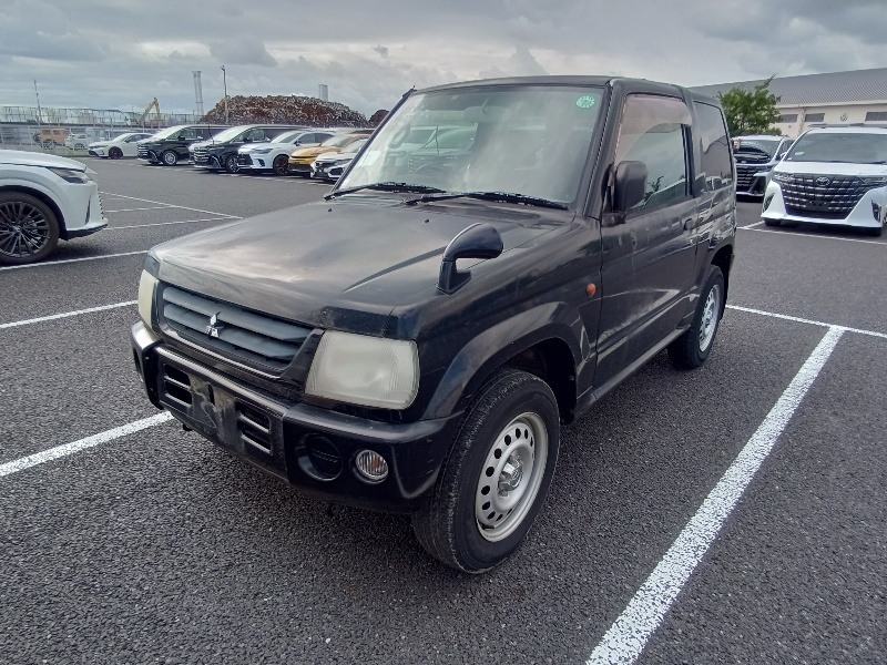 MITSUBISHI PAJERO MINI