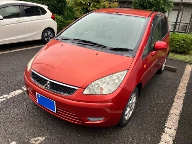 MITSUBISHI COLT