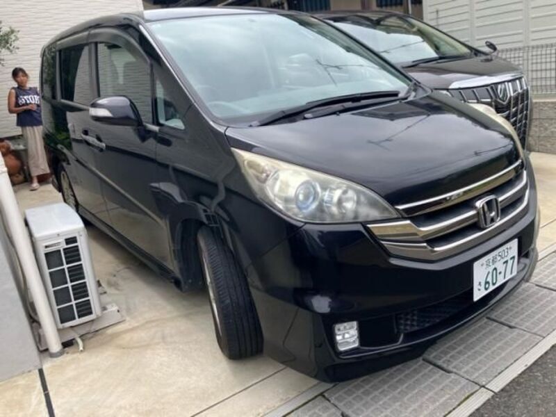 HONDA STEPWAGON SPADA